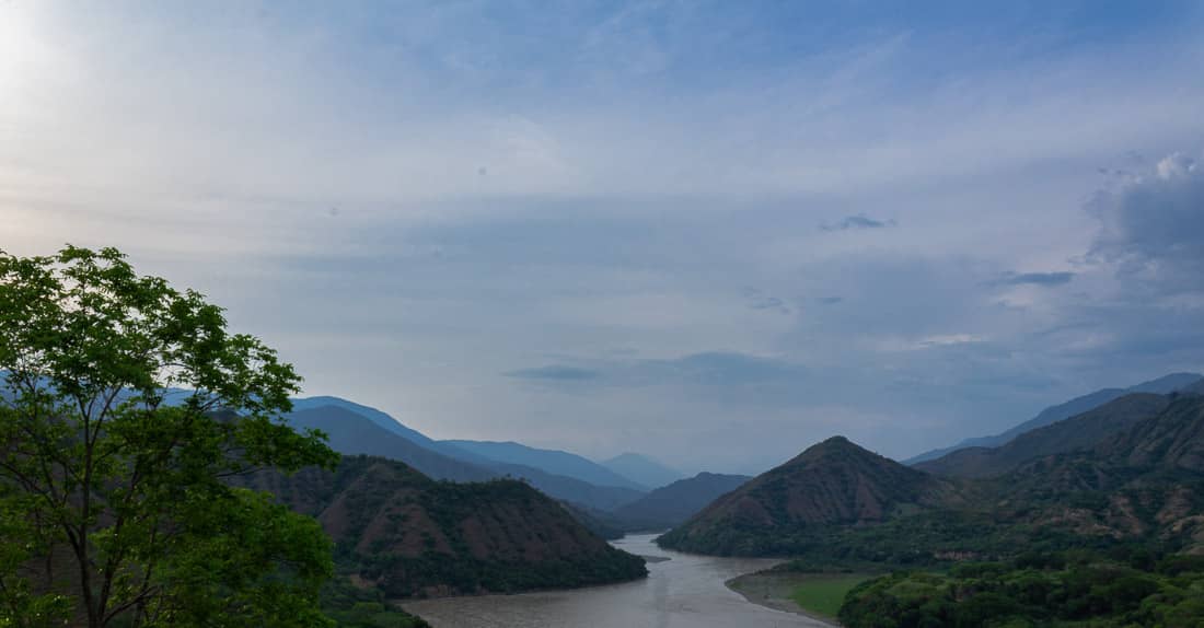 Rio Cauca river threw the mountains